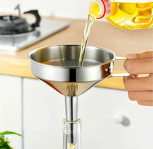 Load image into Gallery viewer, SmartStrain Kitchen Oil Funnel Filter