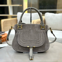 Load image into Gallery viewer, Cowhide Handbag