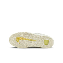 Load image into Gallery viewer, Nike SB Day One Coconut Milk Baroque Brown Kids Skateboarding Shoes Fast Shipping