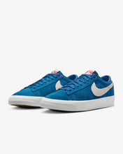Load image into Gallery viewer, Nike SB Zoom Blazer Low Pro GT Men's Casual Skate Shoes New in Box
