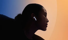 Load image into Gallery viewer, Used Apple AirPods 4