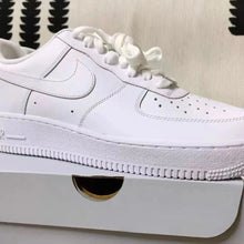 Load image into Gallery viewer, classic Nike streetwear shoes