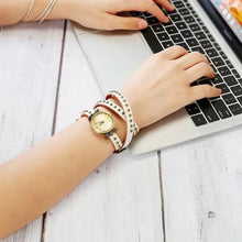 Load image into Gallery viewer, fashionable hand chain watch gift