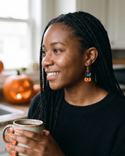 Load image into Gallery viewer, Cute Halloween Cat Earrings #1676