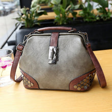 Load image into Gallery viewer, lock clasp handbag women
