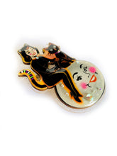 Load image into Gallery viewer, Retro Halloween Cat &amp; Crescent Moon Statement Brooch
