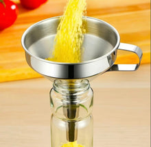 Load image into Gallery viewer, SmartStrain Kitchen Oil Funnel Filter

