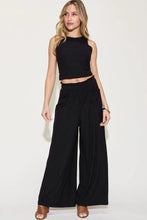 Load image into Gallery viewer, Buy Women's Casual Outfit Set Black Frill Tank
