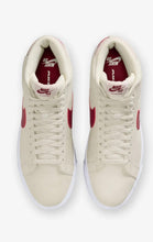 Load image into Gallery viewer, NIKE SB ZOOM BLAZER MID - PALEIVORY/ NOBLERED
