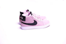 Load image into Gallery viewer, Nike SB Blazer Mid FD0731-601 Pink Foam High Top Skate Sneakers New Box
