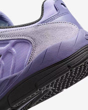 Load image into Gallery viewer, Nike SB Vertebrae Hydrangeas Dusty Amethyst FD4691-501 Skate Sneakers Buy Now
