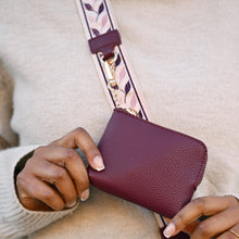 Load image into Gallery viewer, Clip &amp; Go Strap w/RFID Pouch Leaf Pattern
