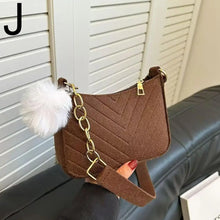 Load image into Gallery viewer, Pom-Pom Felt Bag

