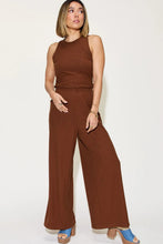 Load image into Gallery viewer, Women's Ribbed Tank Set with Pockets Dark Brown
