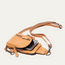 Load image into Gallery viewer, artisan leather mini bag brass ring strap

