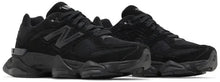 Load image into Gallery viewer, daily wear sneakers men
