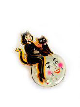 Load image into Gallery viewer, Retro Halloween Cat &amp; Crescent Moon Statement Brooch
