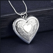 Load image into Gallery viewer, heart locket necklace
