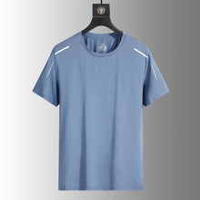 Load image into Gallery viewer, lightweight summer shirt men online shop
