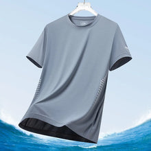 Load image into Gallery viewer, men's outdoor t-shirt quick dry lightweight
