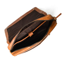 Load image into Gallery viewer, vegetable tanned leather crossbody bag YKK zipper
